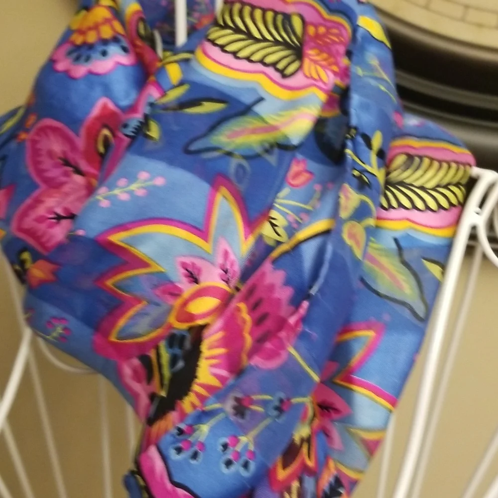 $5 ITEM.Beautiful vibrant blue multi colored floral scarf. Must Bundle